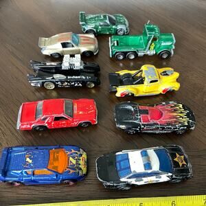 Hot Wheels Matchbox Toy Car Lot of 9 Assorted Race Truck Paint Wear As Is